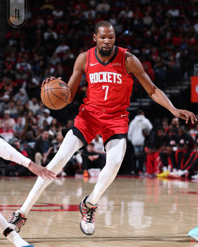 B体育官方网站-创加盟最新高！杜兰特39分+7+6三分 申京6犯后连中关键罚球制胜